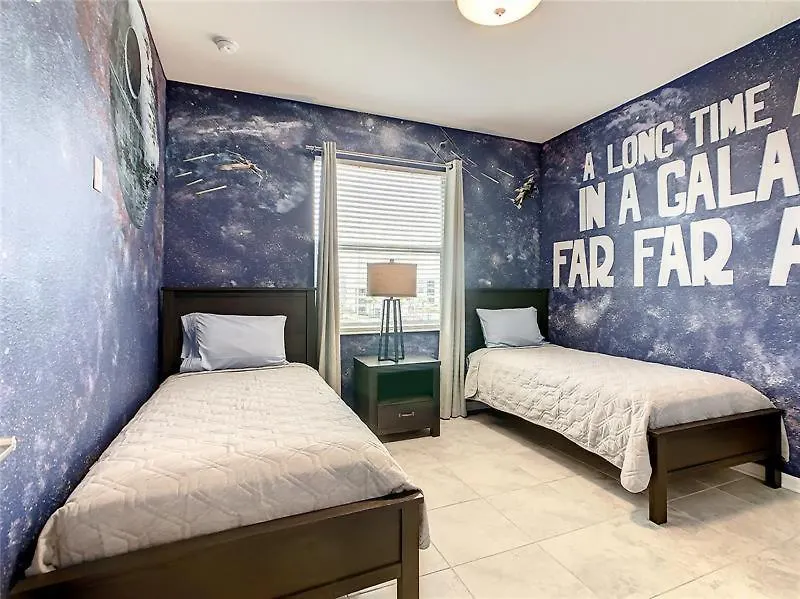Beautiful 3bed 2bath Close To Parks 344 *
