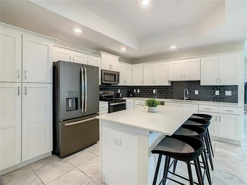 Beautiful 3bed 2bath Close To Parks 344 *