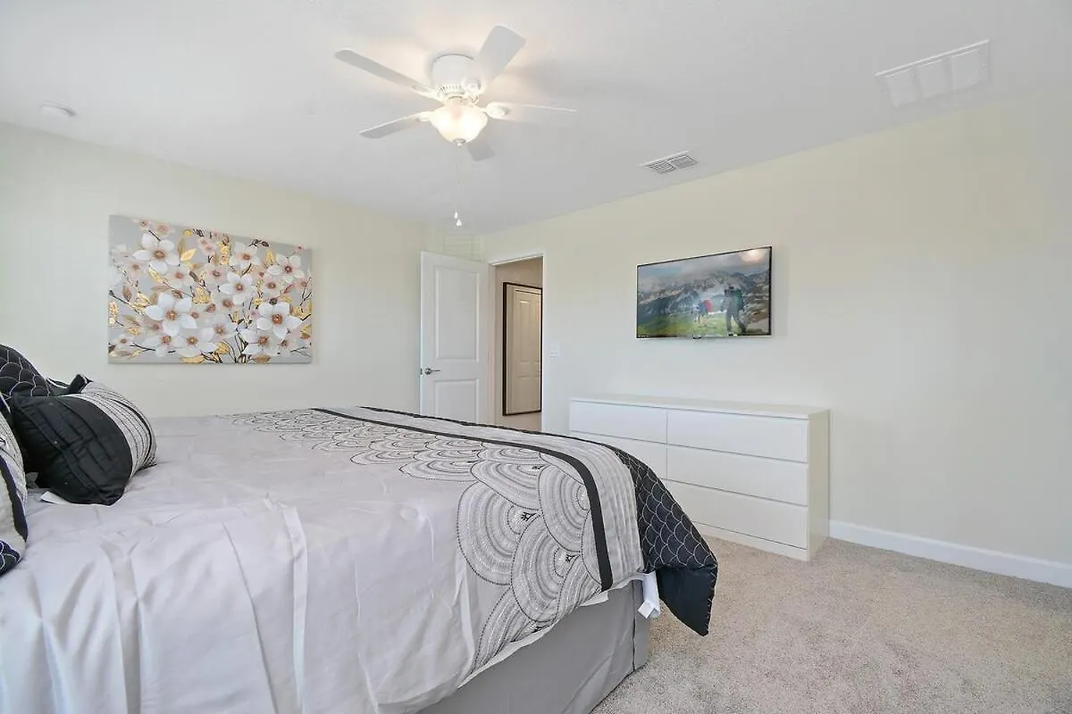 Family Friendly Four Bedrooms W/ Pool 4896