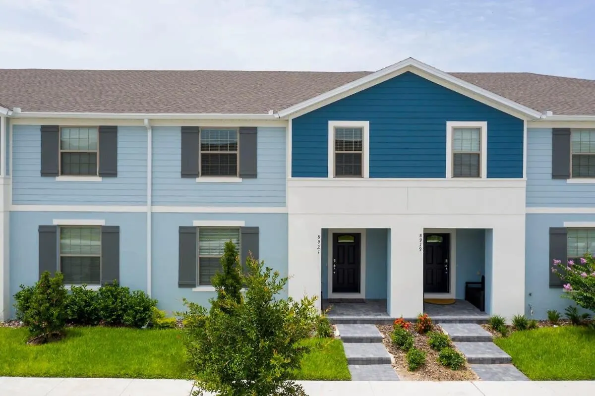 Splendid 5 Bd W/ Pool @ Windsor Westside 8921 別荘 *
