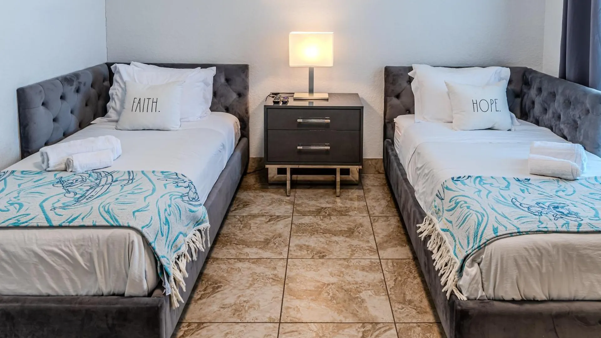 3 Bedroom In Tuscana , 15