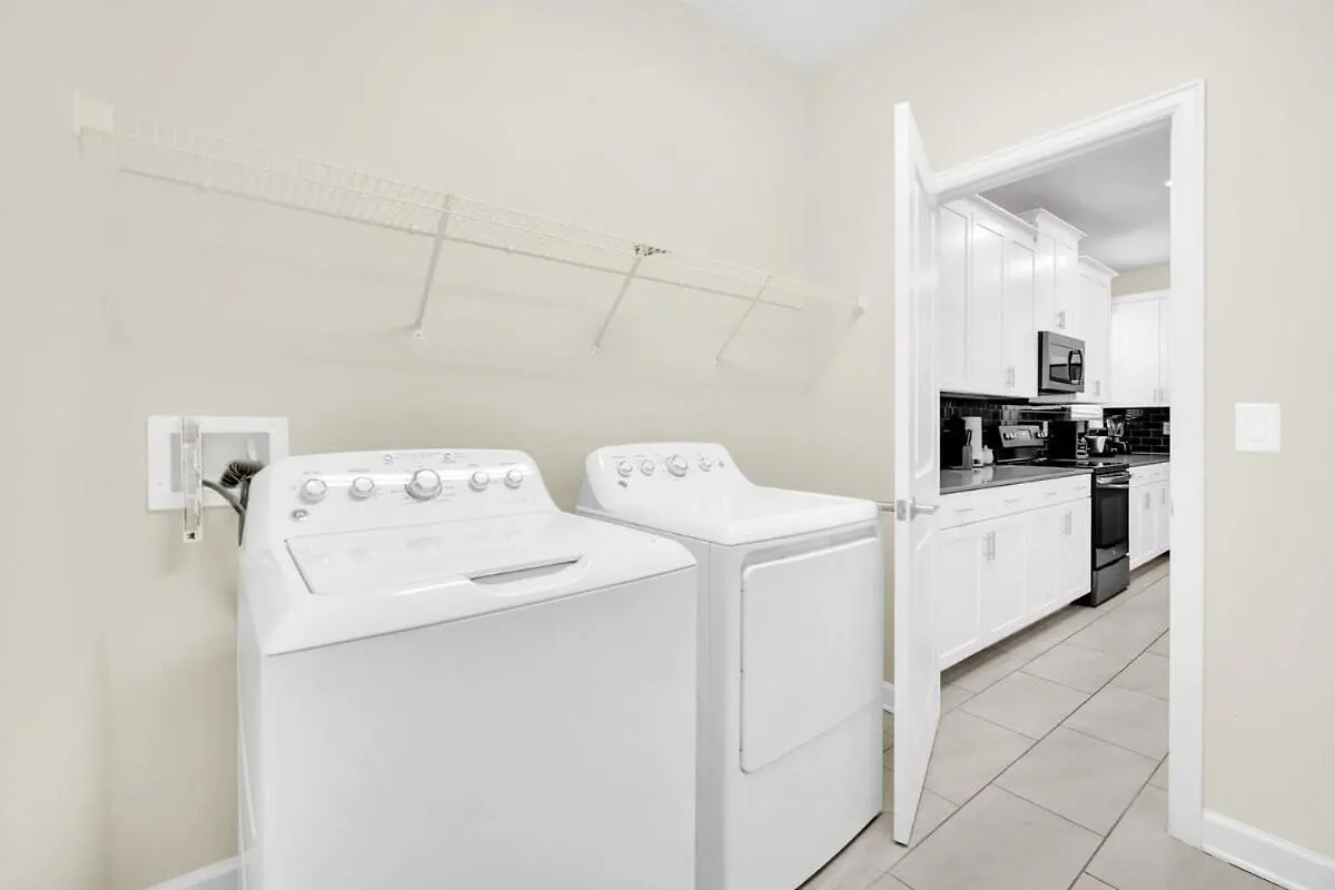 Hébergement de vacances Dazzling 5br In Storey With Pool & 1528 Kissimmee