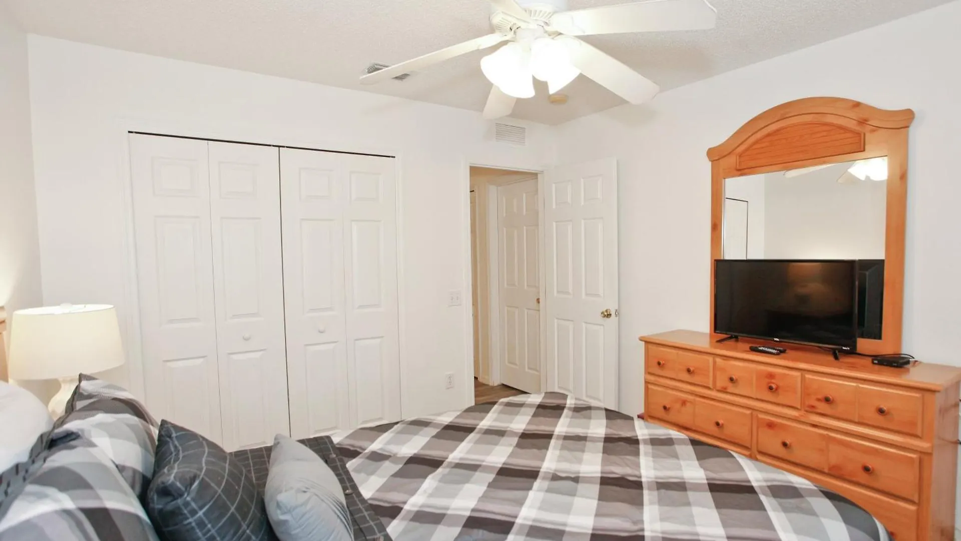 West Haven - 5br 3ba 别墅 *