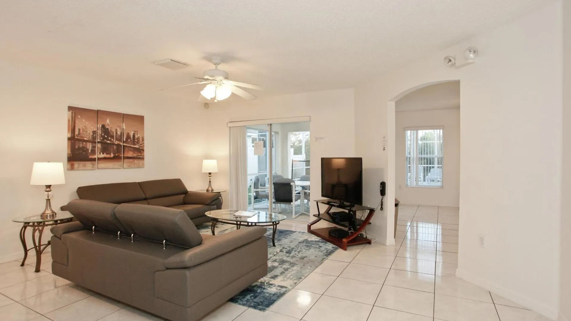 West Haven - 5br 3ba 别墅