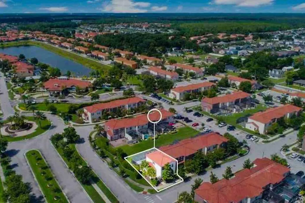 Super Vivid - Colors With Pool & Views Kissimmee