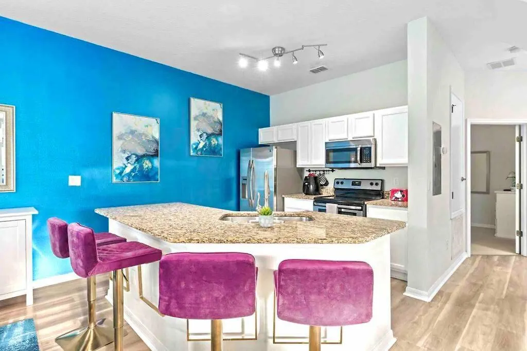 Super Vivid - Colors With Pool & Views * Kissimmee