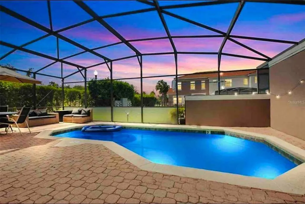 Super Vivid - Colors With Pool & Views *