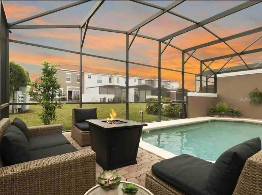 Super Vivid - Colors With Pool & Views * Kissimmee