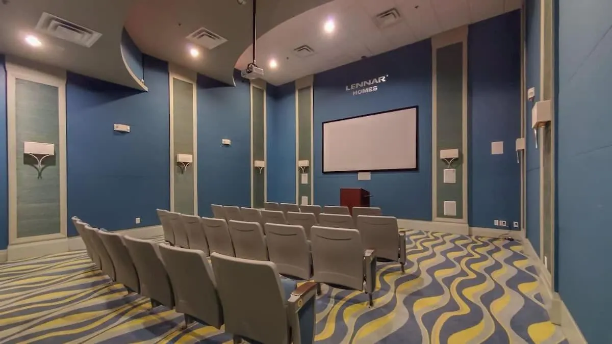 Ideal Location - Pool Movie Theater Near Kissimmee