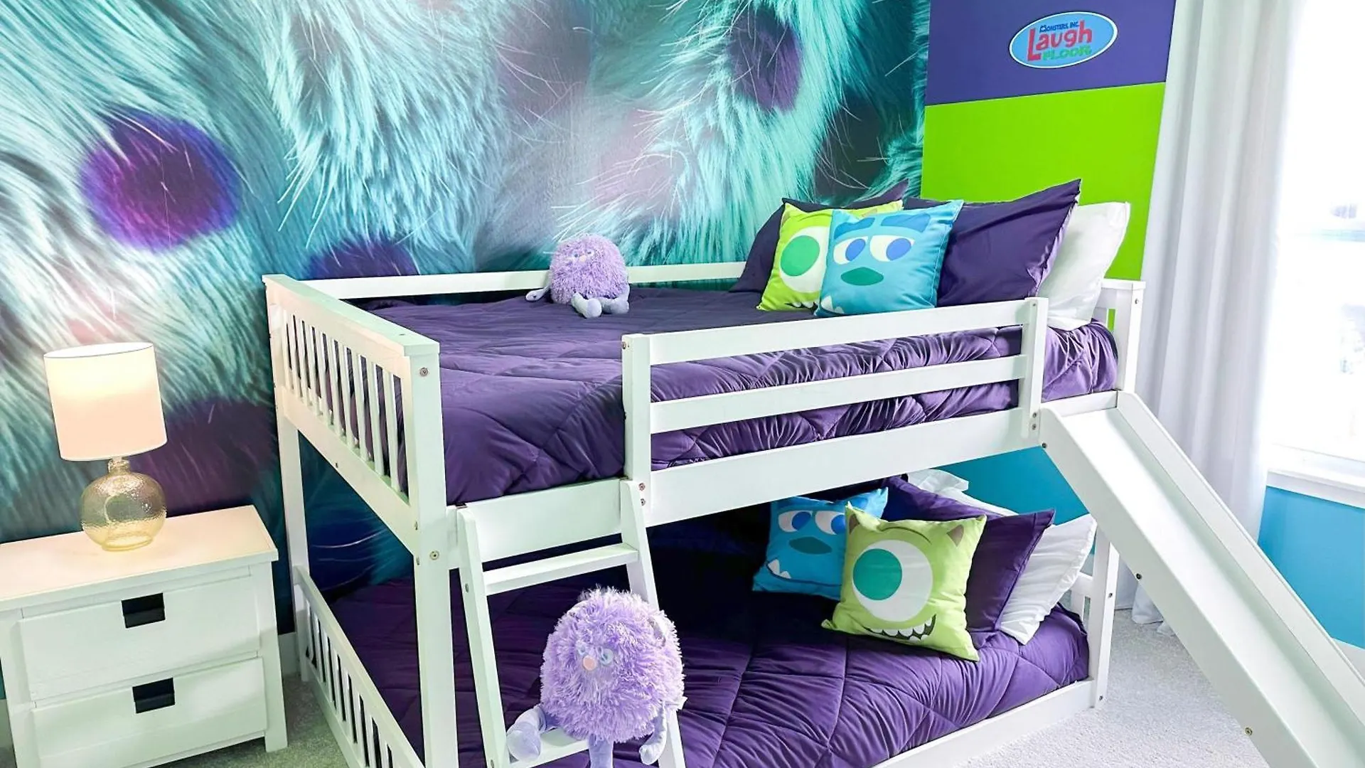 Rr7912sd - The Monsters Inc Reunion Up To 6 Guest
