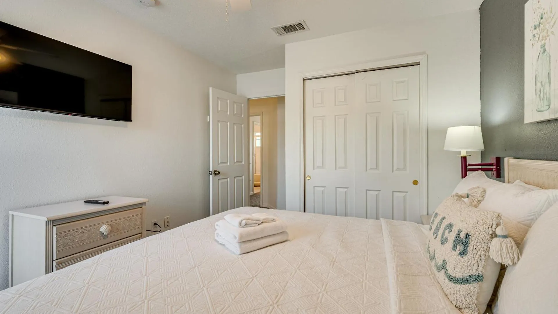Charming Townhome With Patio Less Than 9 Mi To Disney! Casa de Férias