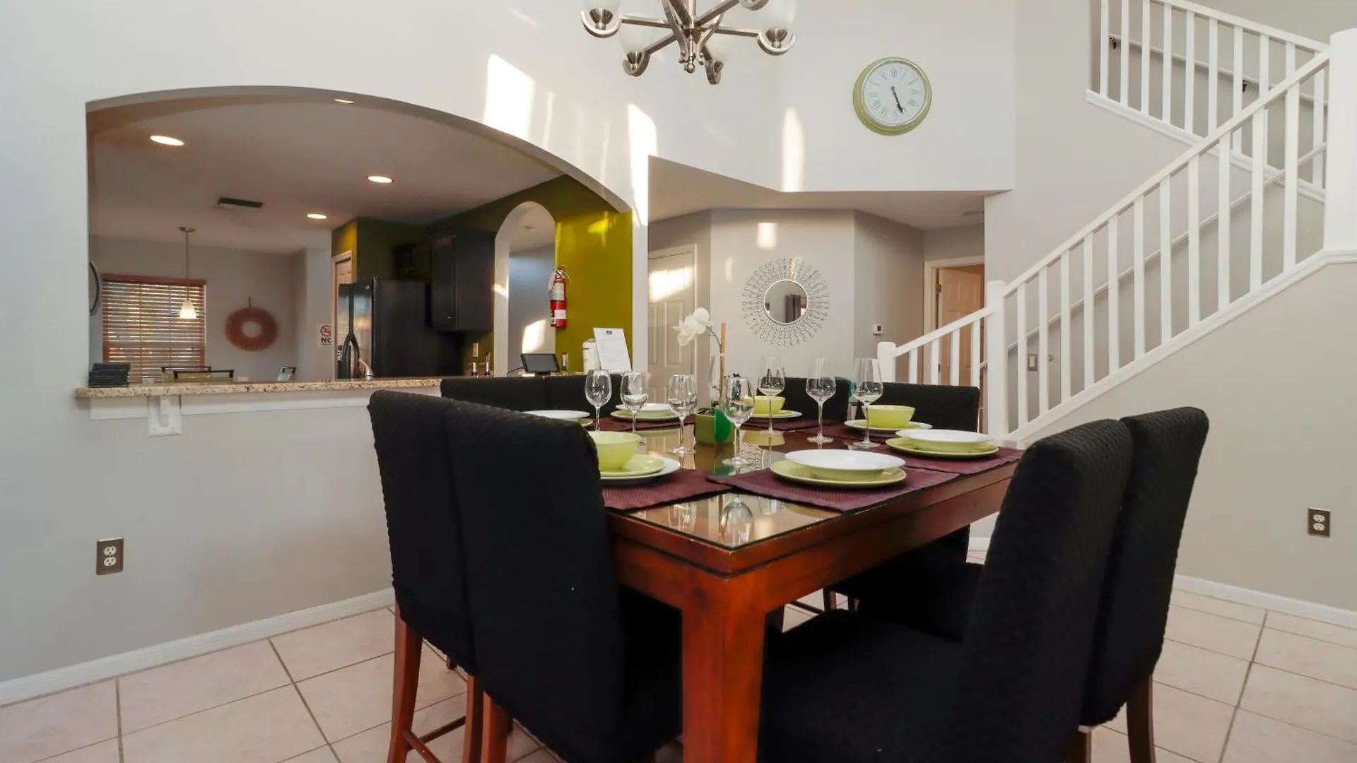 South Facing Pool With View - Hot Tub - Berkley Gated - Nr Kissimmee