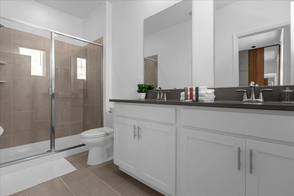 7 Bedrooms - 5 Bathrooms - Champions Gate 8908tw *