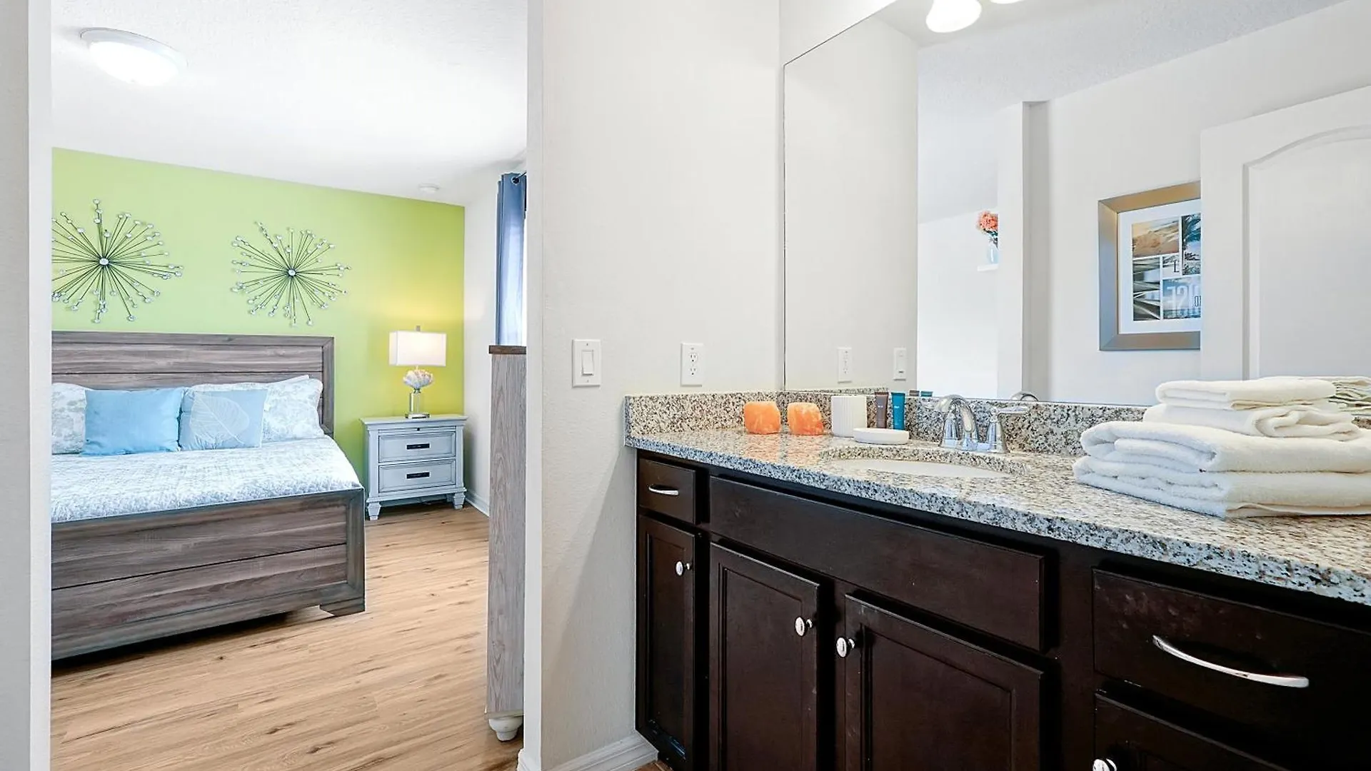 Windsor At Westside: 9br Near W/ Pool & Game *