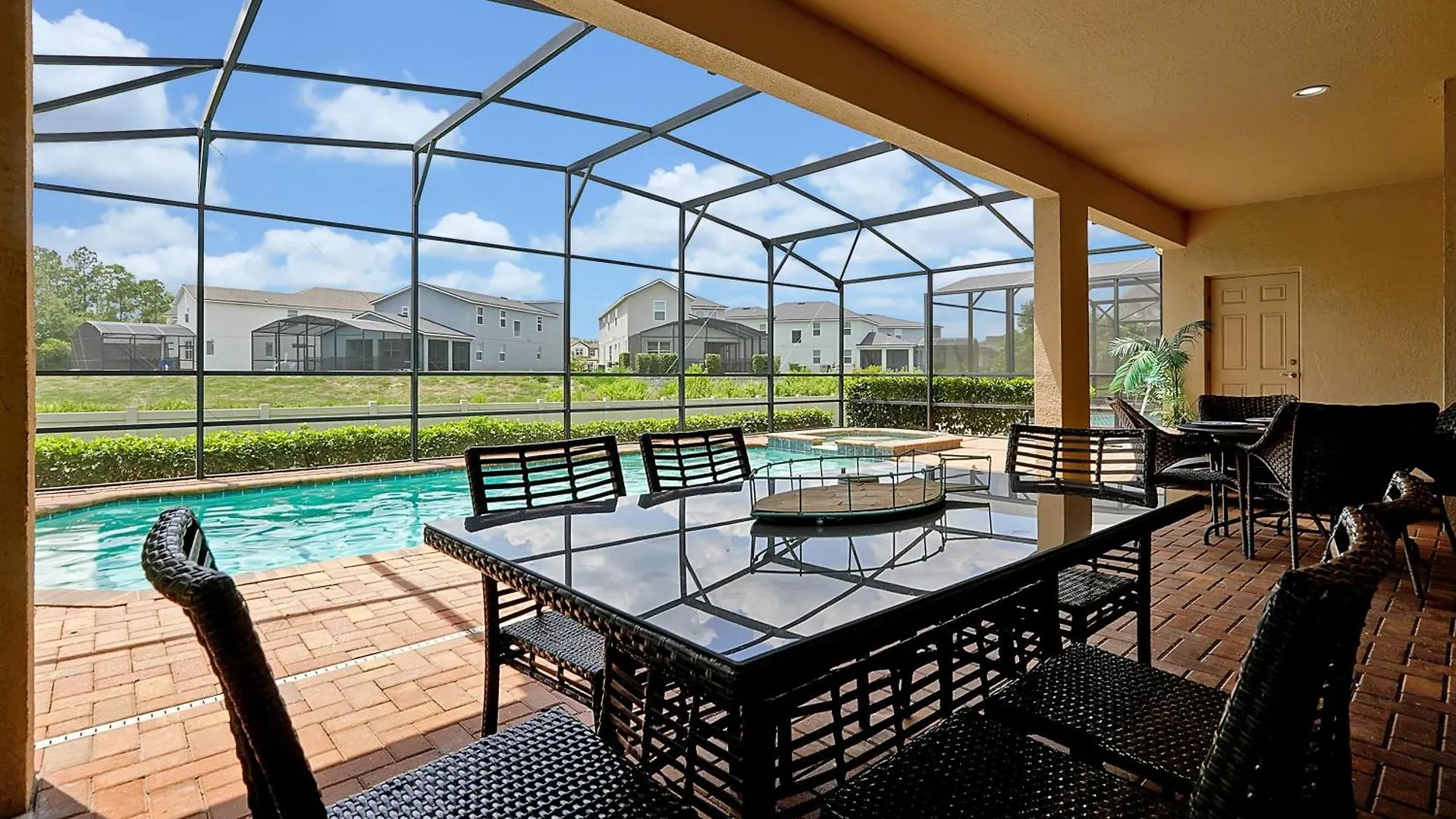 Windsor At Westside: 9br Near W/ Pool & Game Tatil Evi Kissimmee