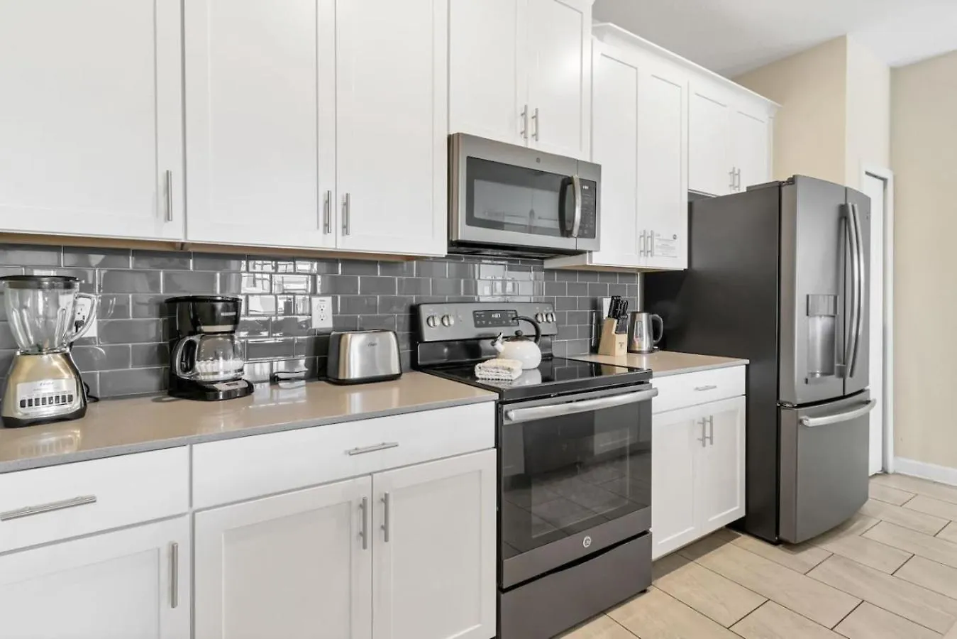 Σπίτι διακοπών Amazing 4bdr With Pool Near - 4914