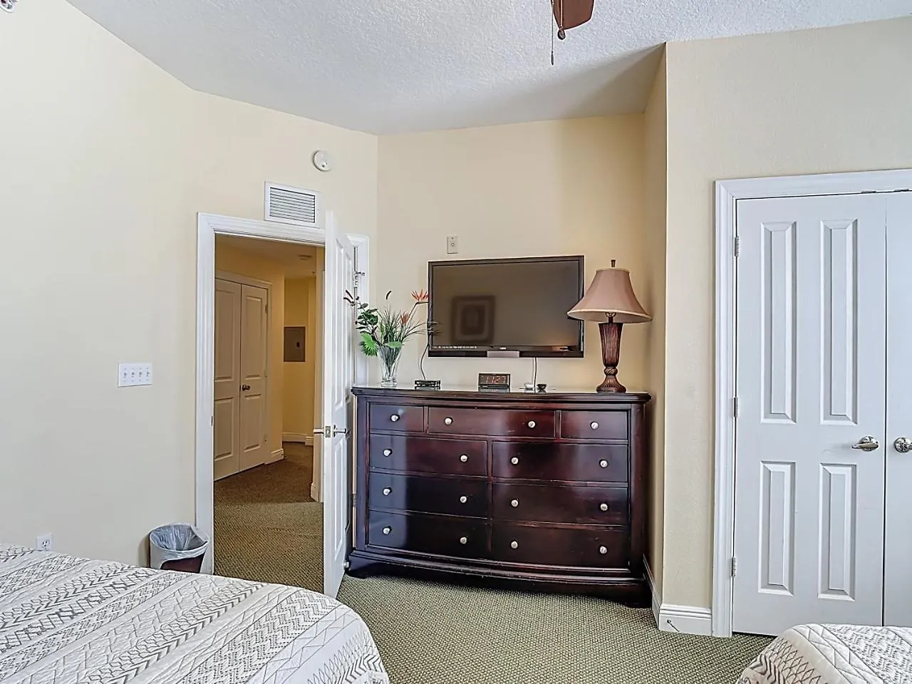 3-br With Dreamy Balcony Views, Walk To Pool