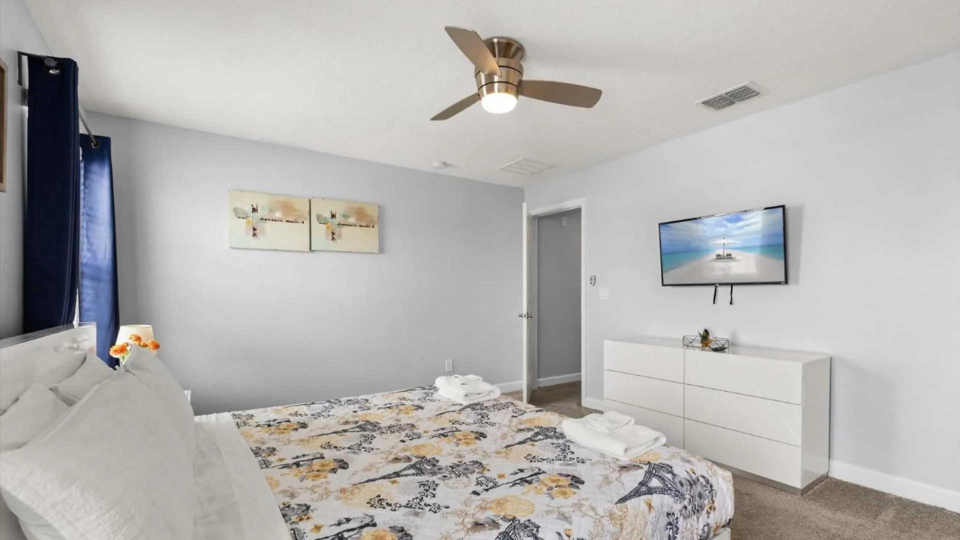 Hébergement de vacances Summer In Style - 4 Bedroom Townhome With Private Pool