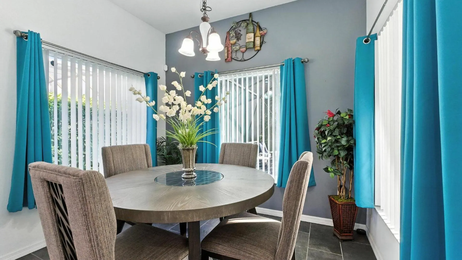 5 Bedroom Pool In Gated Community Near בית נופש קיסימי