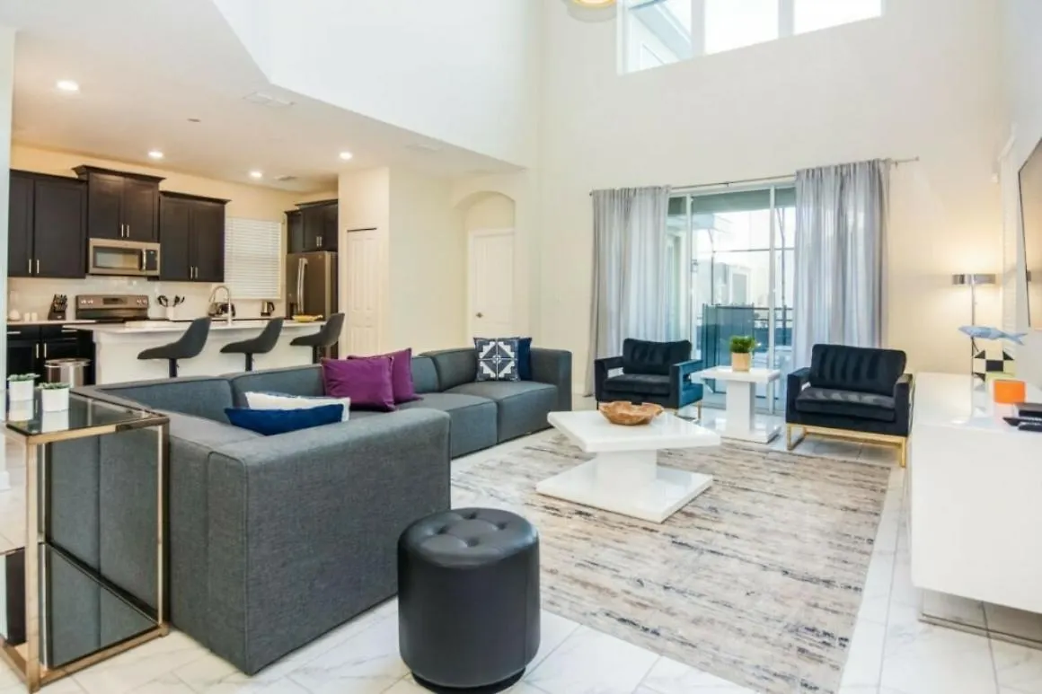 Modern With Private Pool And Game At Storey Sl2742 *