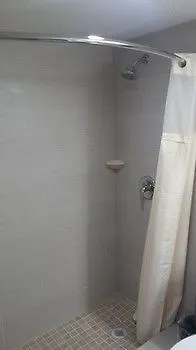 Quality & Heritage Park Hotel 2*