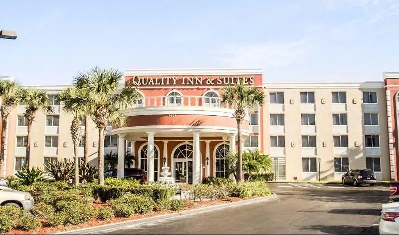 Quality & Heritage Park Hotel 2*