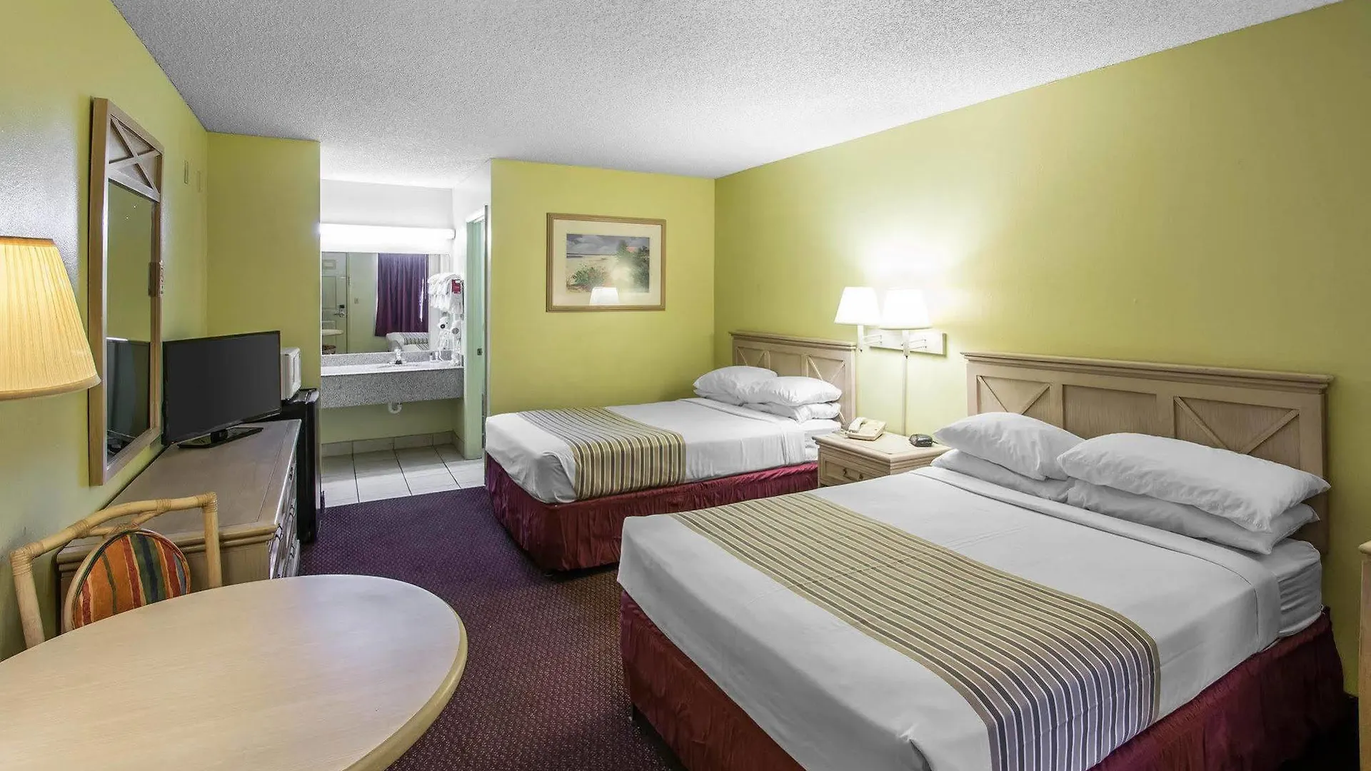 Econo & Maingate Kissimmee