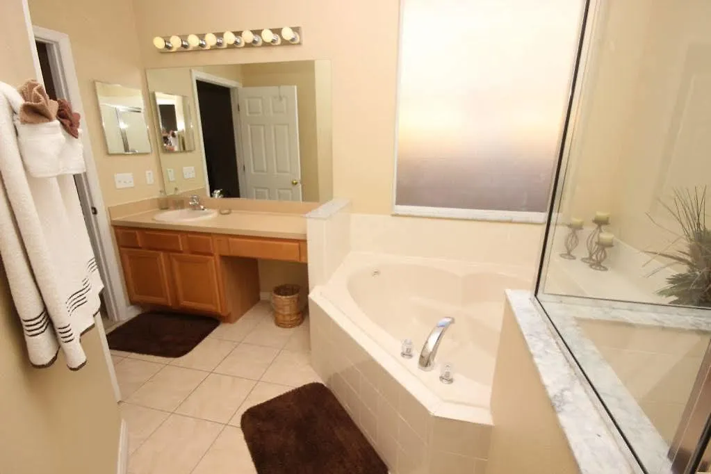 Seasons - 6 Bedroom Private Pool Home, West Facing, Game 3*