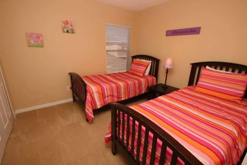 מלון Seasons - 6 Bedroom Private Pool Home, West Facing, Game