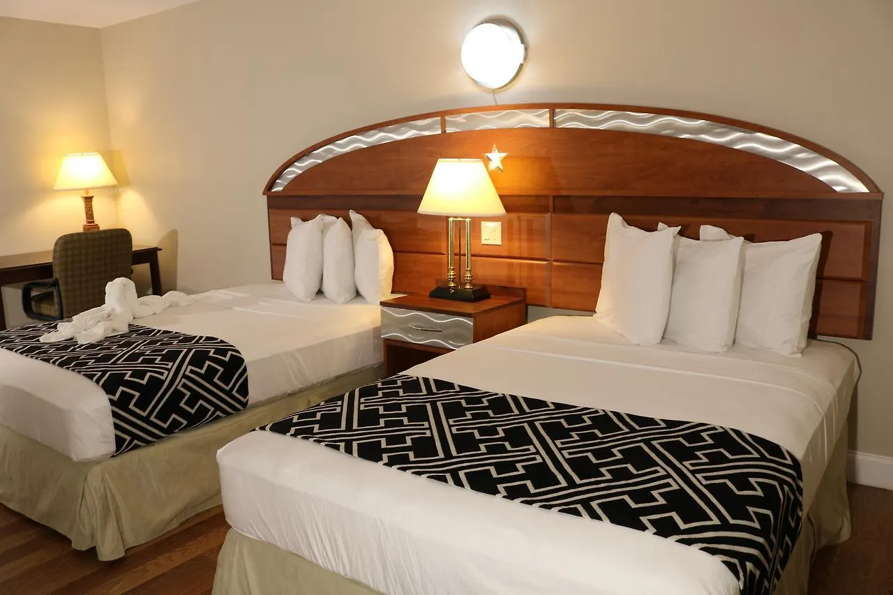 Magic Key - Near Motel 3*