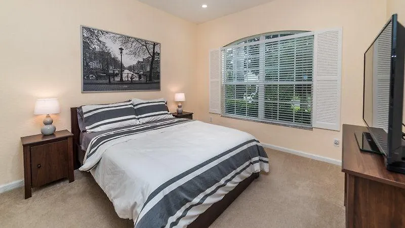 Beautiful 3 Bedroom 3 Bath Pool In Windsor Hills * 키시미