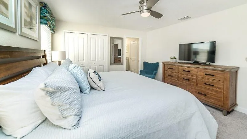 Stunning Storey 4 Bed 3 Bath Townhome With Splash Pool Casa vacanze *
