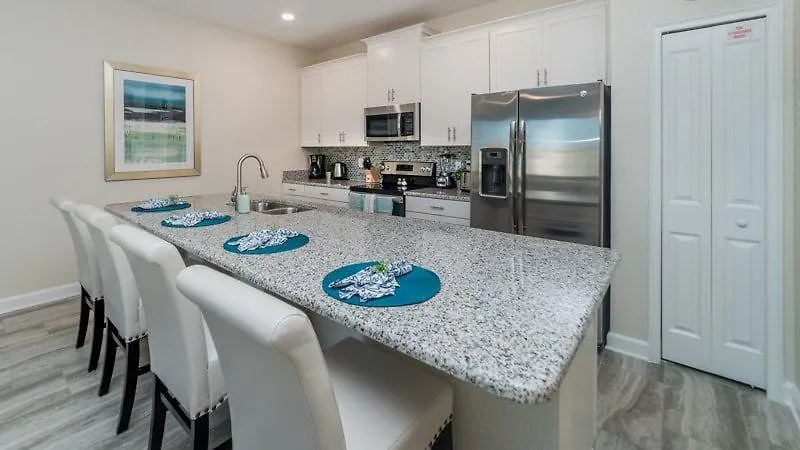 Stunning Storey 4 Bed 3 Bath Townhome With Splash Pool Casa vacanze *