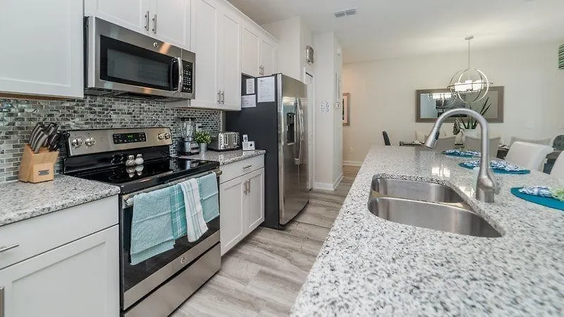 Stunning Storey 4 Bed 3 Bath Townhome With Splash Pool Casa vacanze *