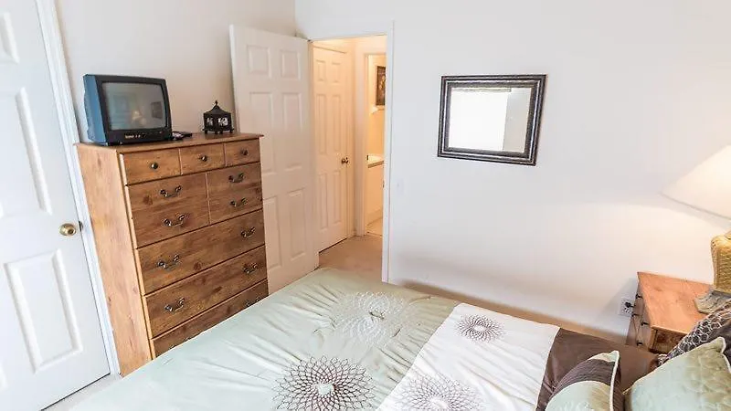 Luxurious 4 Bedroom 2 Bath Kissimmee Pool *