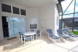 Windsor Palms - 6 Bedroom Private Pool Home, Game 酒店 3*
