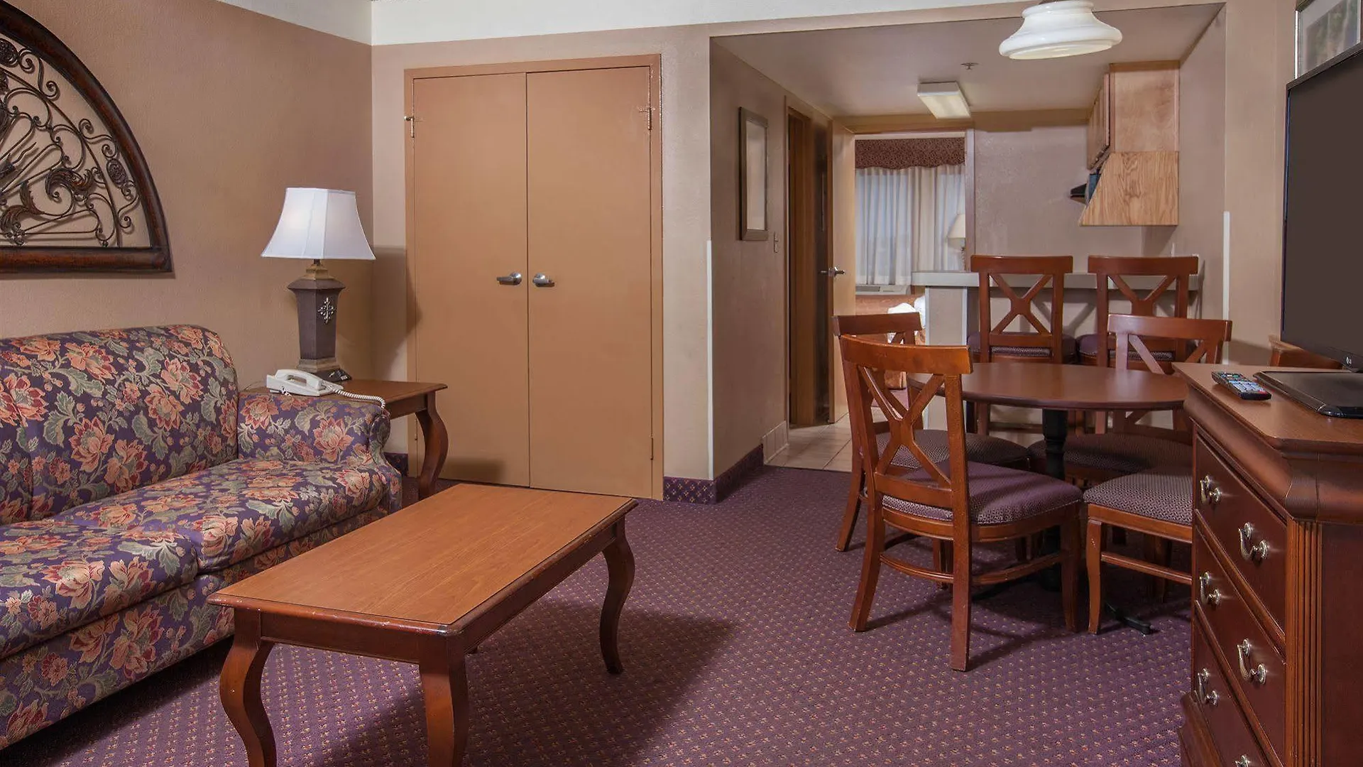 Staybridge Orlando Royale Parc By Ihg 3*