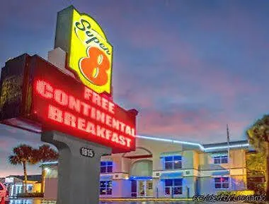 Super 8 By Wyndham موتيل كيسيمي