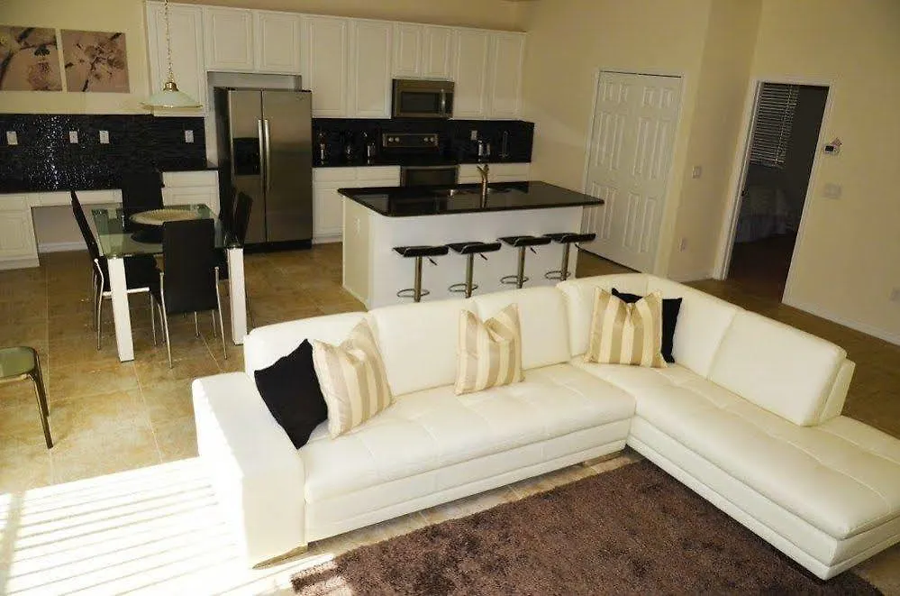 Bella Vida * Kissimmee