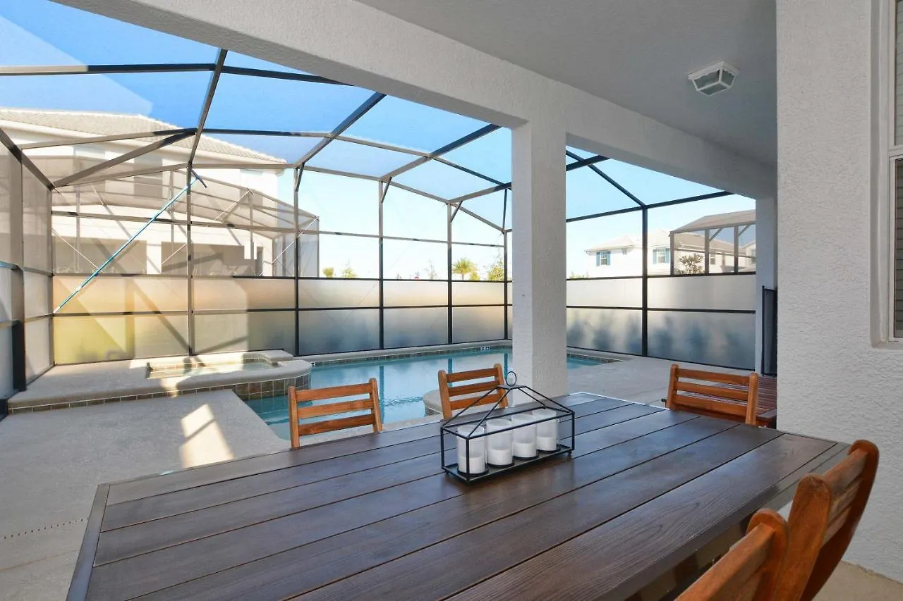 בית נופש Storey Lake- 6 Bedroom Pool Home-1657st *