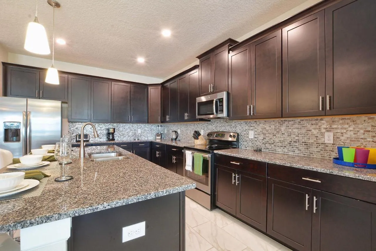 Storey Lake-6 Bedroom Pool Home- 1652st Villa *