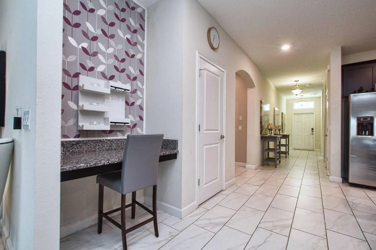 Storey Lake- 6 Bedroom Pool Home-1657st אורלנדו