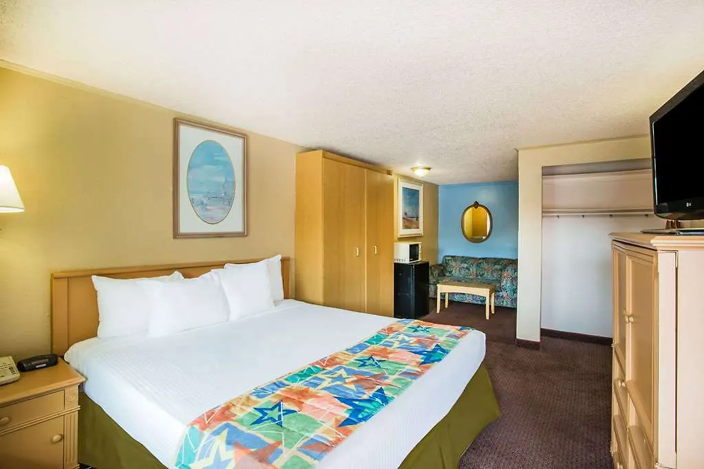 호텔 Super 8 By Wyndham Kissimmee-orlando 포 코너스