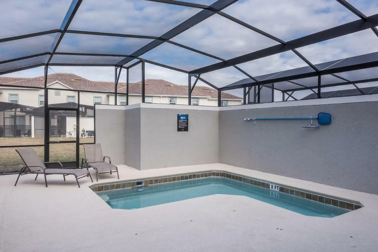 Amazing With A Private Pool Near
