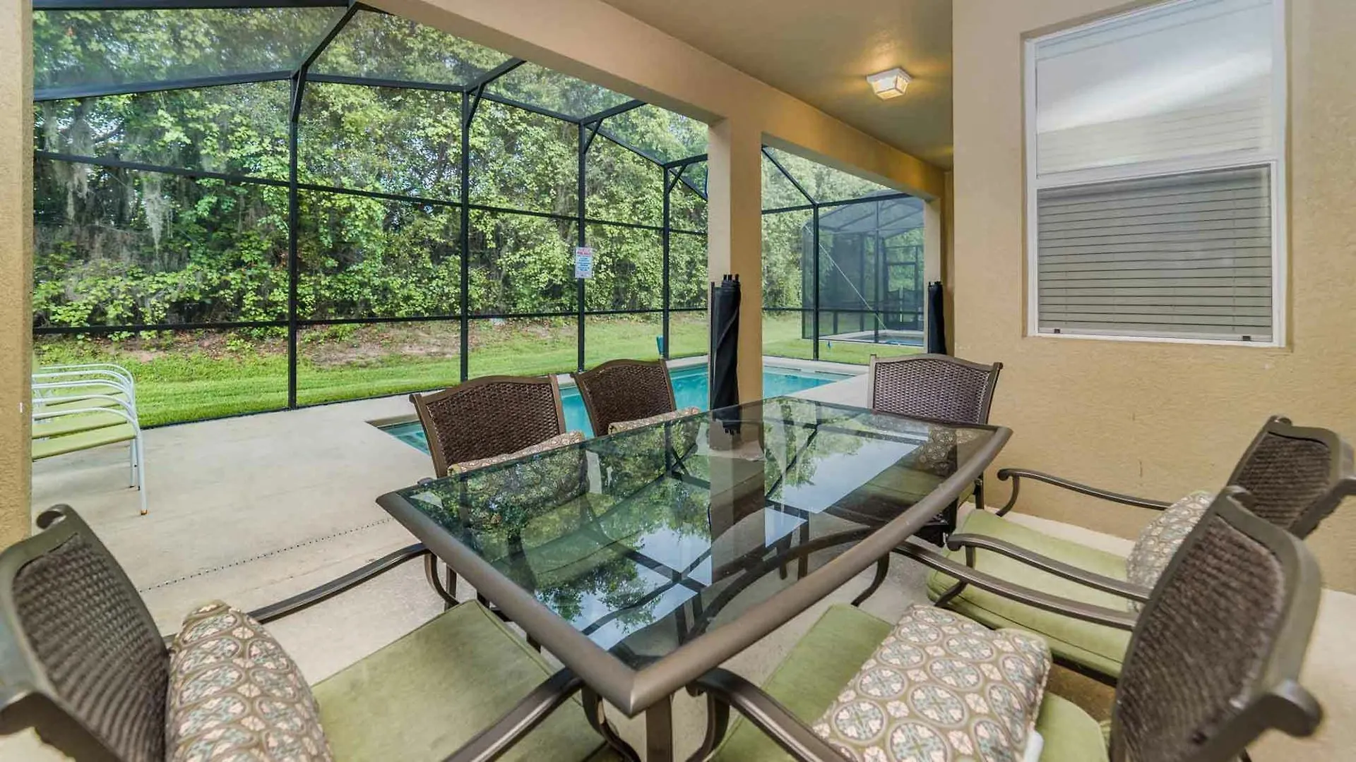 Paradise Palms - 6 Bed 5 Baths