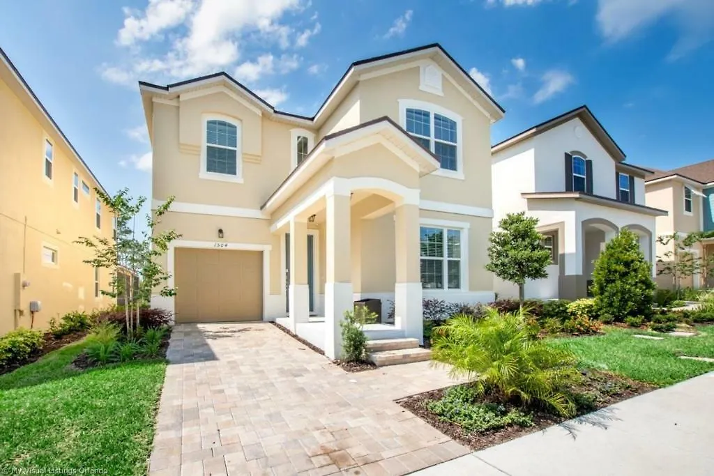 1504 New Luxury 6 Bed With Pool
