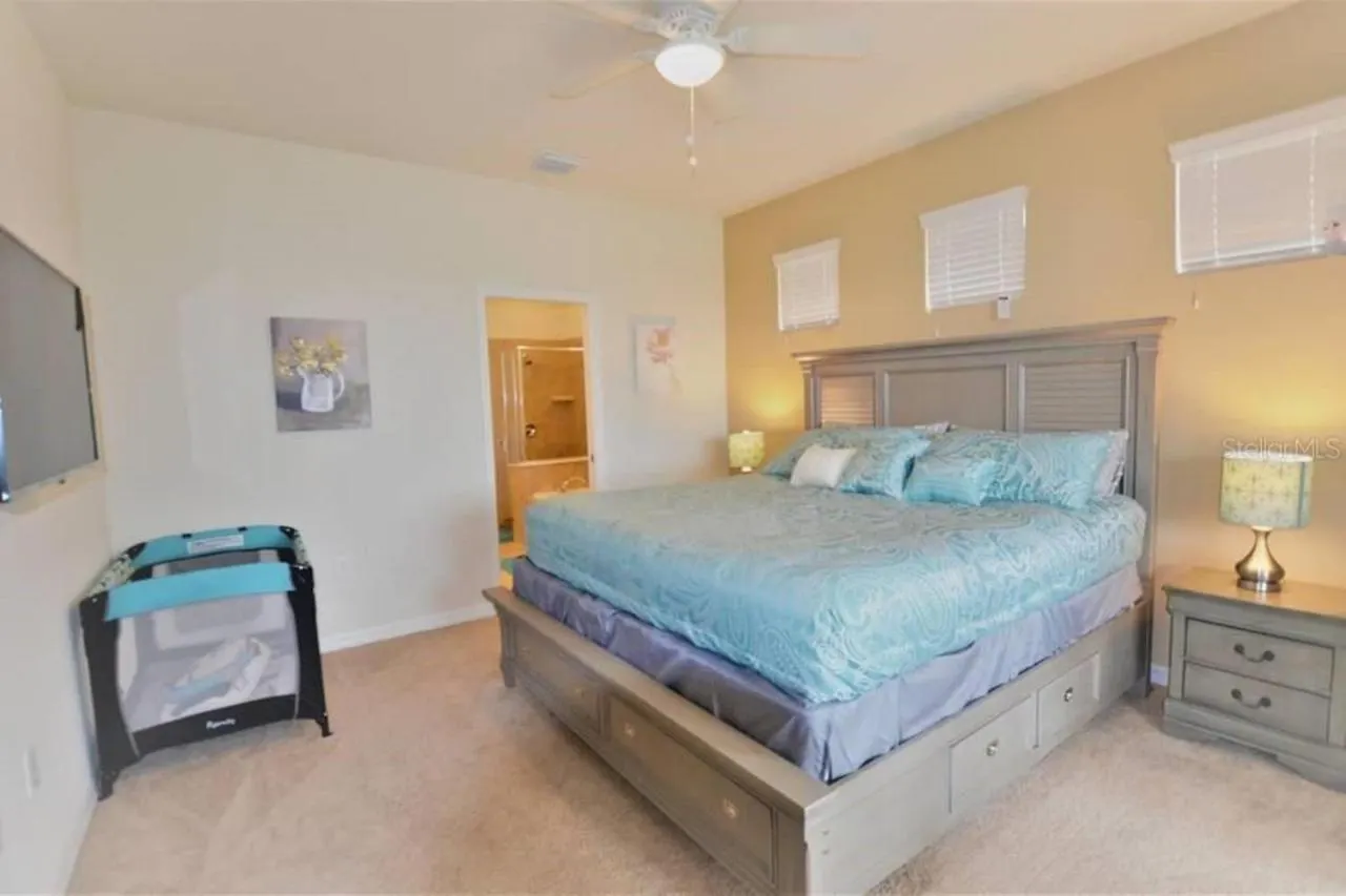 Simply Comfort - Fantastic 5bd House,private Pool,disney,orlando 度假居 Four Corners