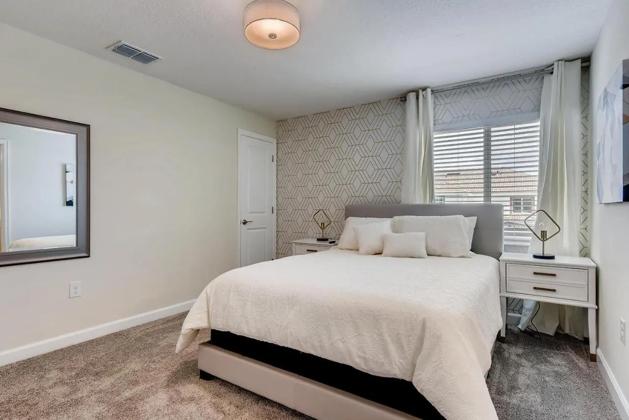 4825 Ml - Storey Kissimmee