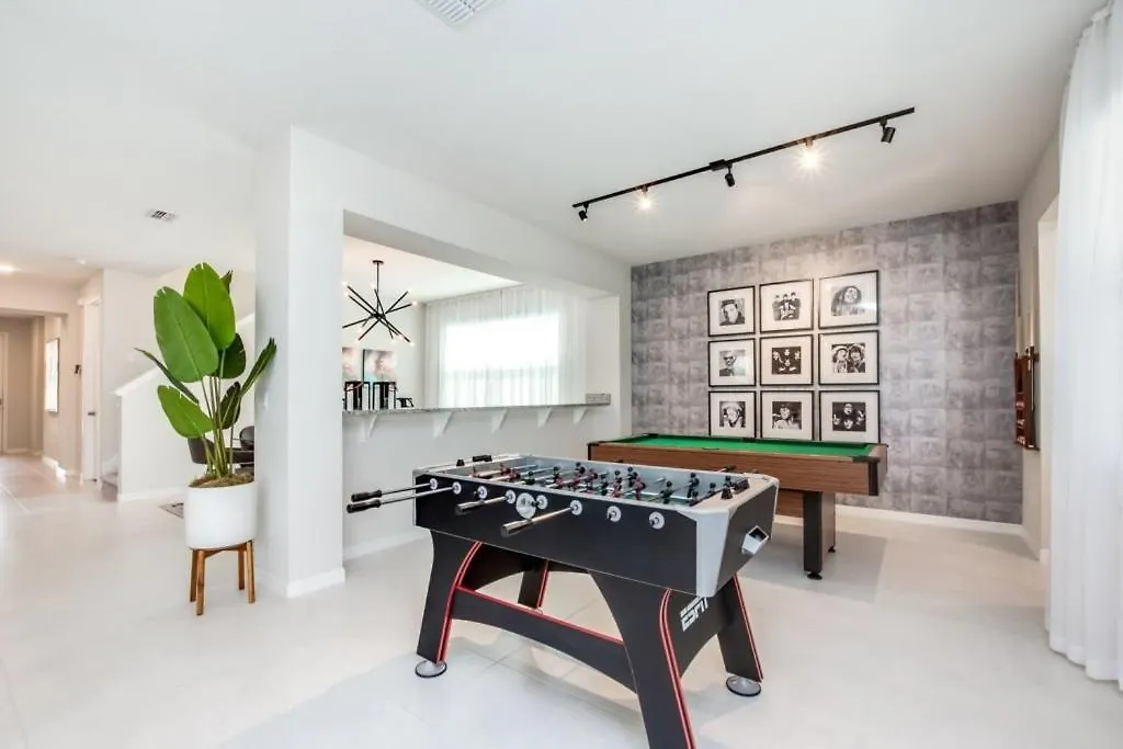 וילה South Facing With Lots Of Games In Game Room! *
