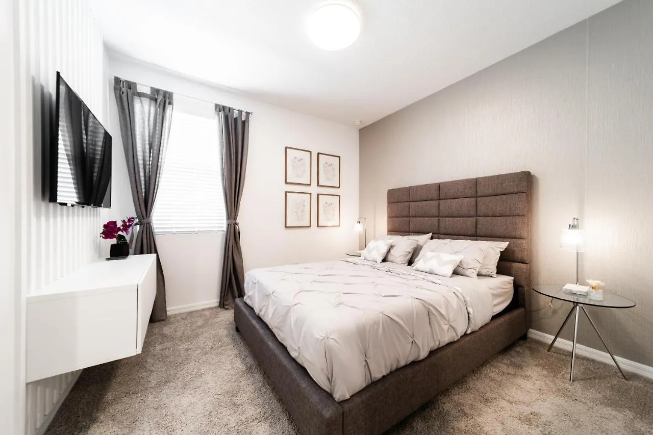 Solara 6 Bedroom Vacation With Pool